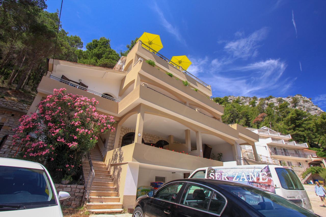 Apartment Cesare 3 Zastražišće Kültér fotó